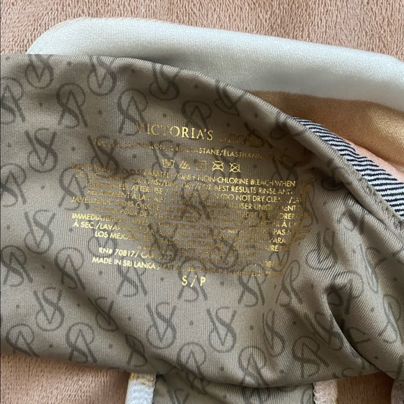 VS Bikini - Picture 5 of 6